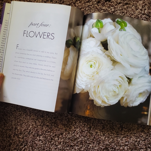 💥2 for $20💥CelebraTORI book - Picture 7 of 8